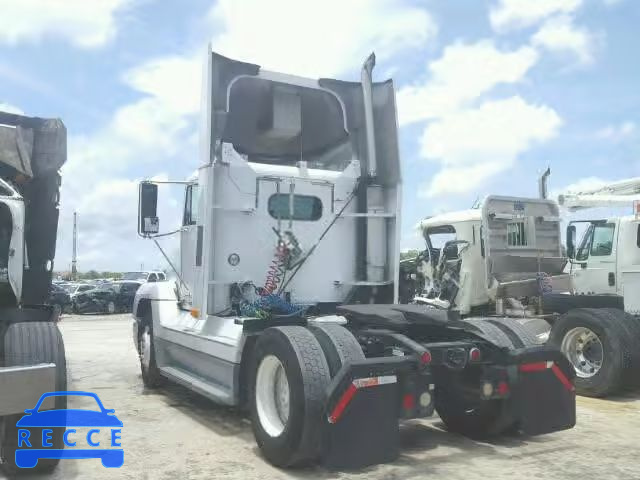 1999 FREIGHTLINER CONVENTION 1FUWDMCA2XPA92574 image 2