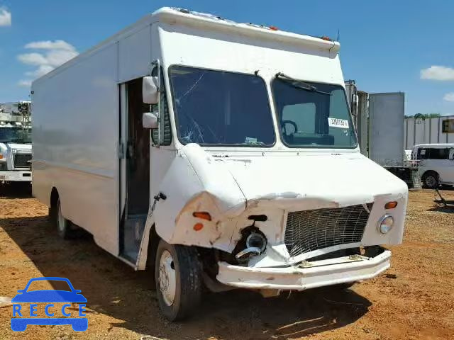 2000 FREIGHTLINER M LINE WAL 4UZA4FF41YCF99604 Bild 0