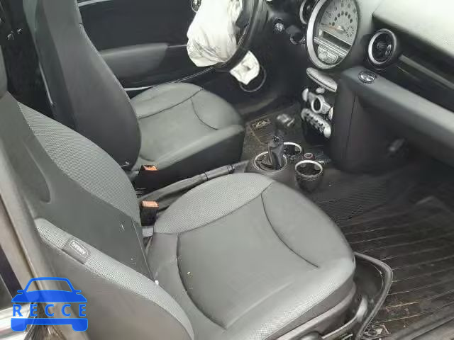 2010 MINI COOPER CLU WMWML3C51ATX38579 image 4