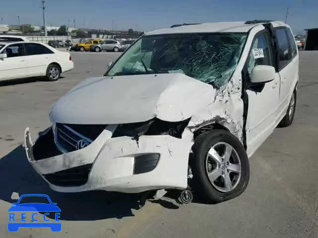 2011 VOLKSWAGEN ROUTAN SE 2V4RW3DG2BR668184 image 1