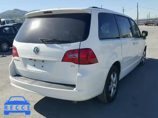 2011 VOLKSWAGEN ROUTAN SE 2V4RW3DG2BR668184 зображення 3