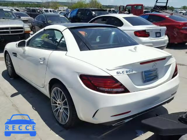 2017 MERCEDES-BENZ SLC 300 WDDPK3JA6HF140148 Bild 2