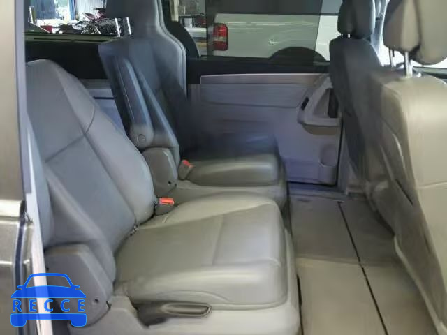 2012 VOLKSWAGEN ROUTAN SE 2C4RVABGXCR276608 image 5