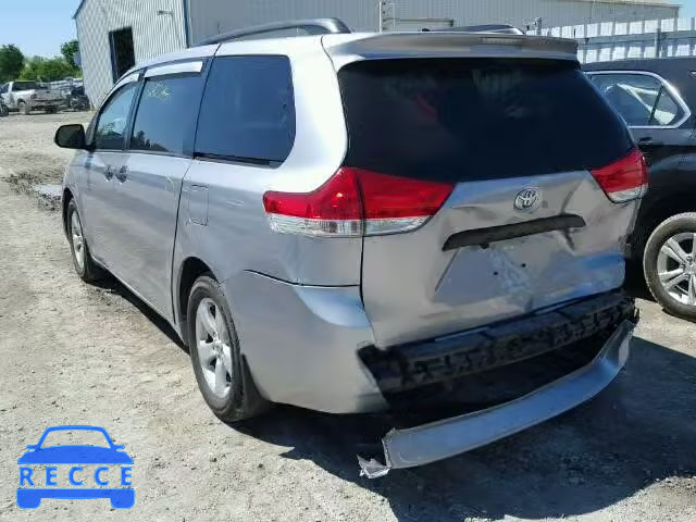 2011 TOYOTA SIENNA 5TDZK3DC6BS022933 image 2