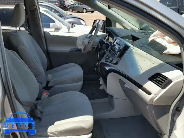 2011 TOYOTA SIENNA 5TDZK3DCXBS075876 image 4