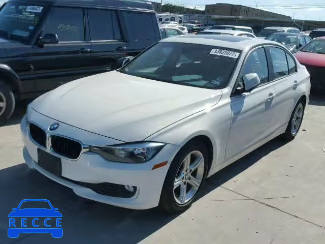 2013 BMW 320I WBA3B1C54DF461626 Bild 1