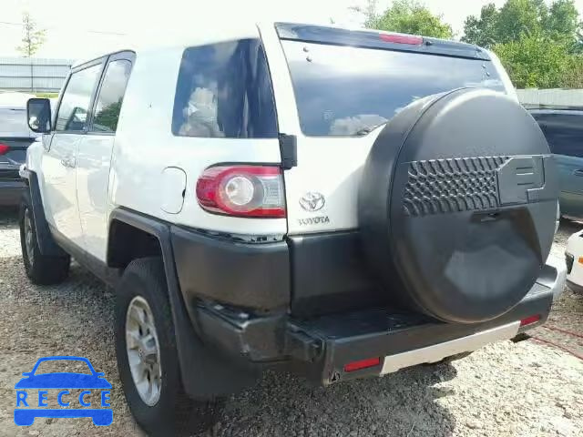 2013 TOYOTA FJ CRUISER JTEBU4BF8DK159618 image 2