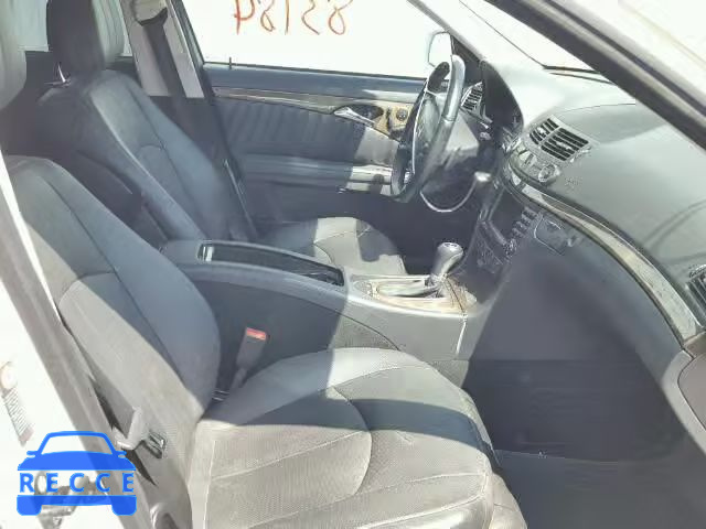2008 MERCEDES-BENZ E550 WDBUF72X48B328300 image 4