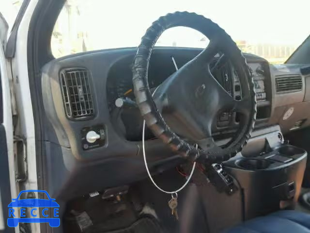 1999 CHEVROLET G3500 EXPR 1GBHG31R4X1132331 image 9