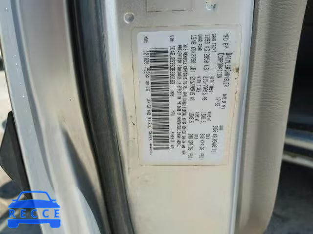 2003 CHRYSLER VOYAGER 1C4GJ25363B205163 Bild 9