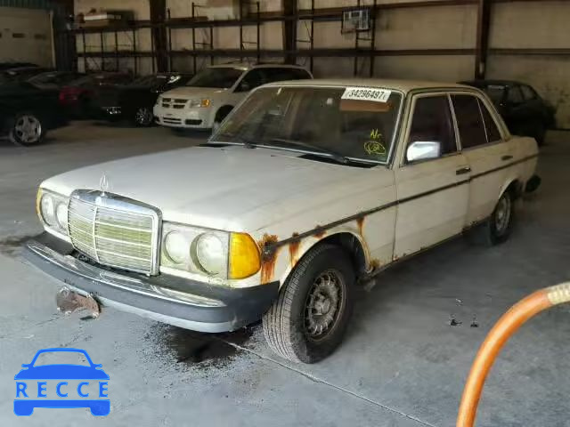 1979 MERCEDES-BENZ 240 12312312108476 Bild 1