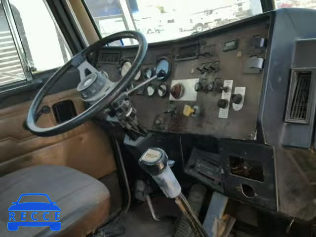 1992 PETERBILT CONVENTION 1XPALE0X1ND312185 Bild 8