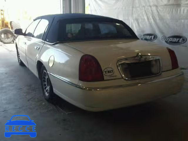 1998 LINCOLN TOWN CAR C 1LNFM83W6WY724844 зображення 2