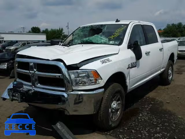 2017 RAM 2500 SLT 3C6UR5DLXHG652731 Bild 1