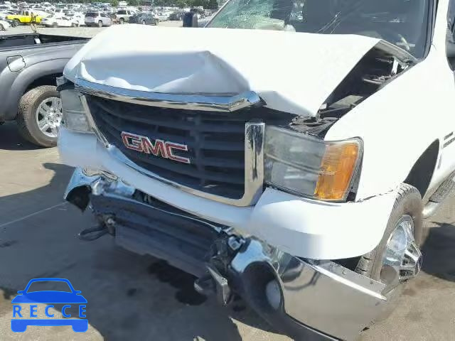 2009 GMC SIERRA K35 1GTJK93619F140698 image 8