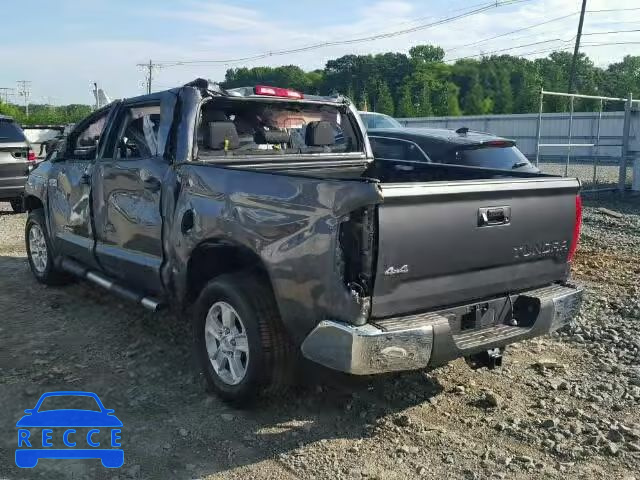 2017 TOYOTA TUNDRA CREWMAX 5TFDY5F1XHX609445 зображення 2