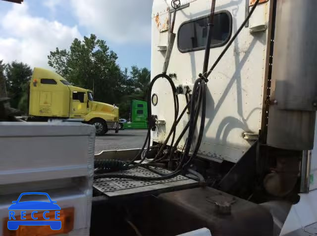 1999 FREIGHTLINER CONVENTION 1FUWDMCA5XPA92620 Bild 6