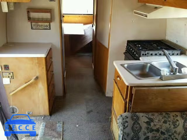 1990 CHAM MOTORHOME 1GBKP37W6K3329890 зображення 9