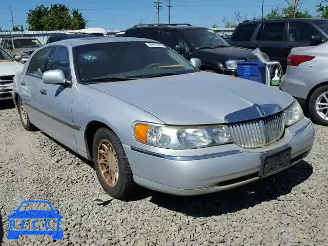 1998 LINCOLN TOWN CAR C 1LNFM83W0WY654483 image 0