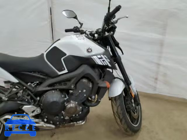 2017 YAMAHA FZ09 JYARN53E3HA001321 image 4
