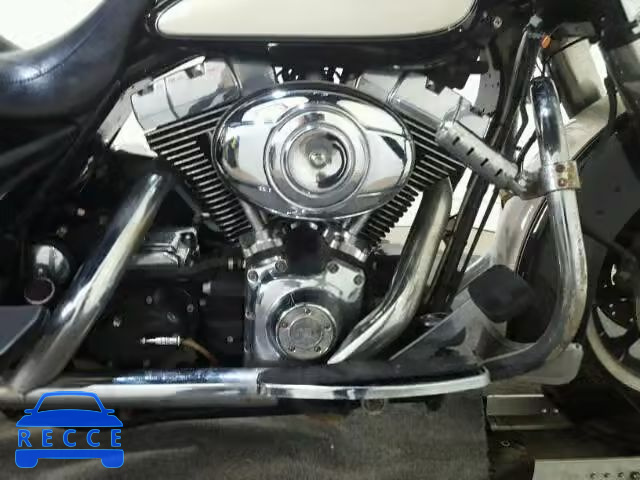 2005 HARLEY-DAVIDSON FLHPI 1HD1FHW195Y640751 image 10