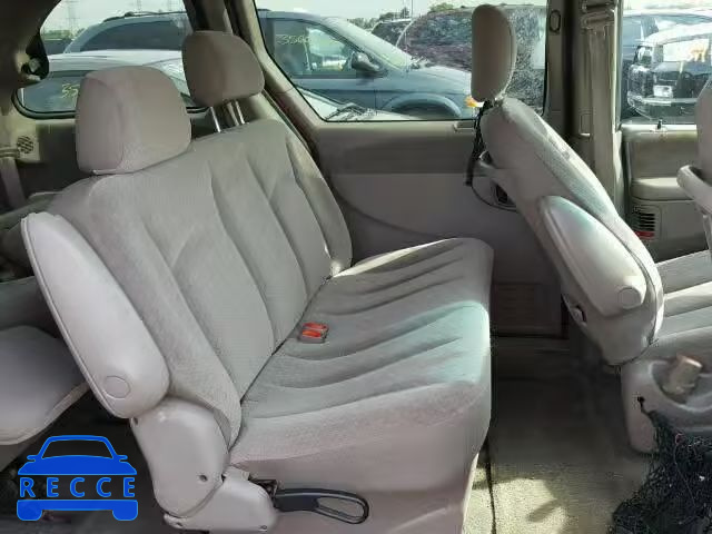 2001 CHRYSLER VOYAGER LX 1C8GJ45G21B104521 image 5