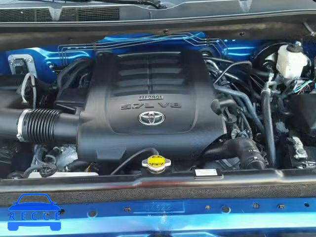 2017 TOYOTA TUNDRA CREWMAX 5TFEW5F10HX214281 Bild 6