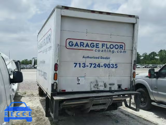 2004 GMC W4500 W450 J8DC4B14247008885 image 2