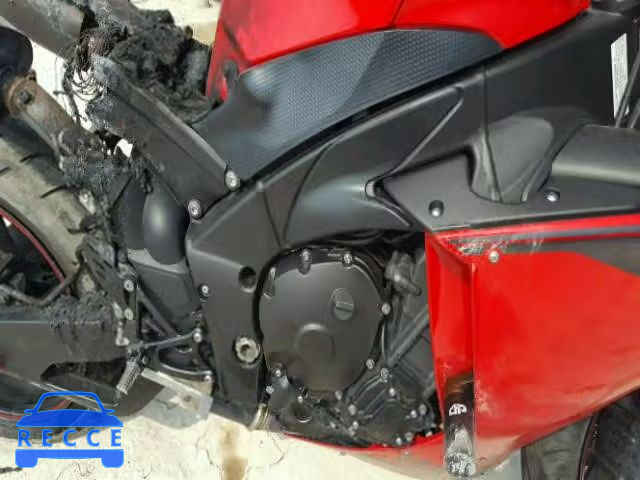 2014 YAMAHA YZFR1 JYARN23E0EA016577 image 6