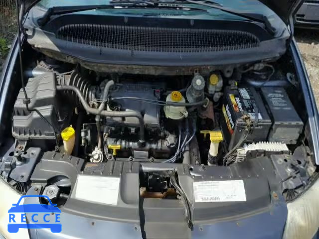 2001 CHRYSLER VOYAGER LX 1C4GJ45341B222486 image 6