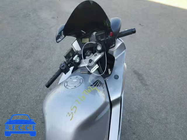 2005 HONDA VFR800A JH2RC46415M700150 image 4