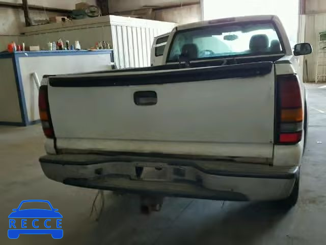 2004 GMC SIERRA C25 1GTGC24U34Z202170 image 5