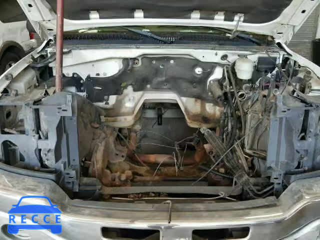 2004 GMC SIERRA C25 1GTGC24U34Z202170 image 6