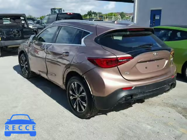 2017 INFINITI QX30 BASE SJKCH5CR4HA016766 Bild 2