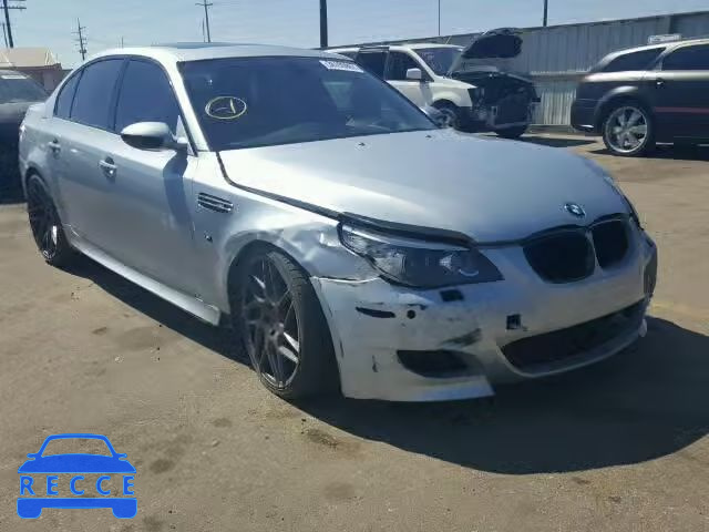 2008 BMW M5 WBSNB93558CX10378 зображення 0