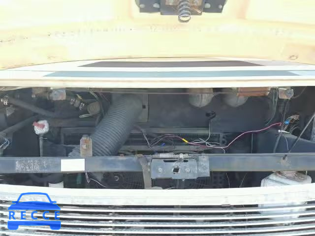 1989 CHEVROLET P30 1GBKP37WXK3331187 image 6