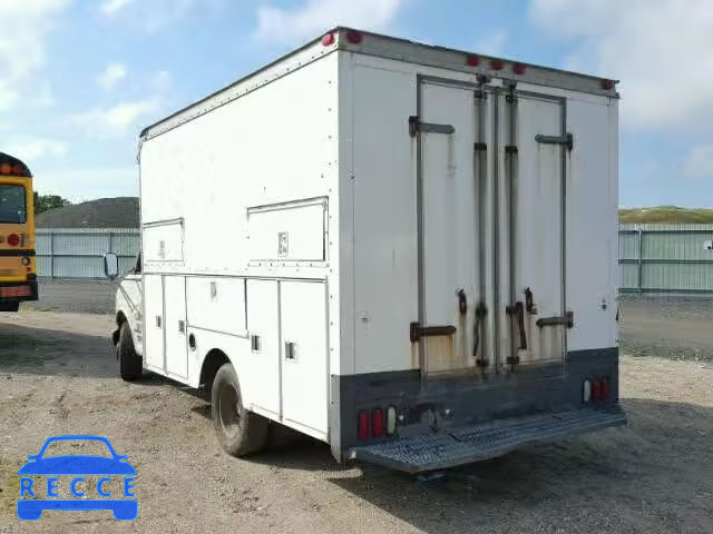 2002 CHEVROLET EXPRESS CU 1GBJG31R621229086 image 2