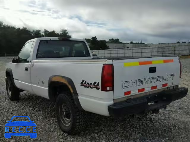 1998 CHEVROLET K2500 1GCGK24R5WE244879 Bild 2