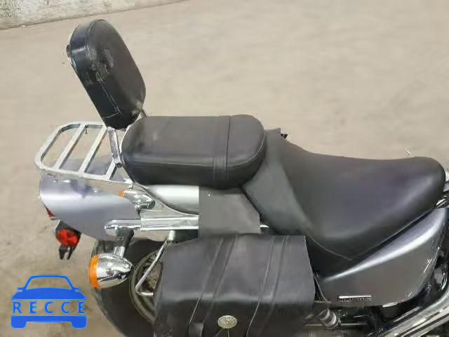 2004 HONDA VT600CD JH2PC21304M501440 Bild 5