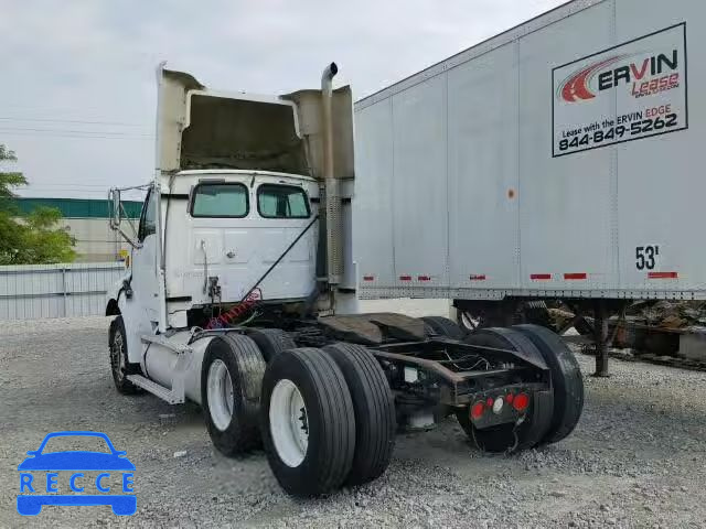 2004 STERLING TRUCK AT9500 2FWJA3CG54AM67470 Bild 2