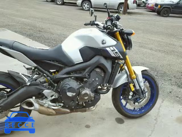 2015 YAMAHA FZ09 JYARN33E1FA006227 Bild 4