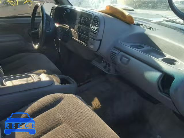 1995 GMC K1500 SUBU 1GKFK16K8SJ736799 image 4