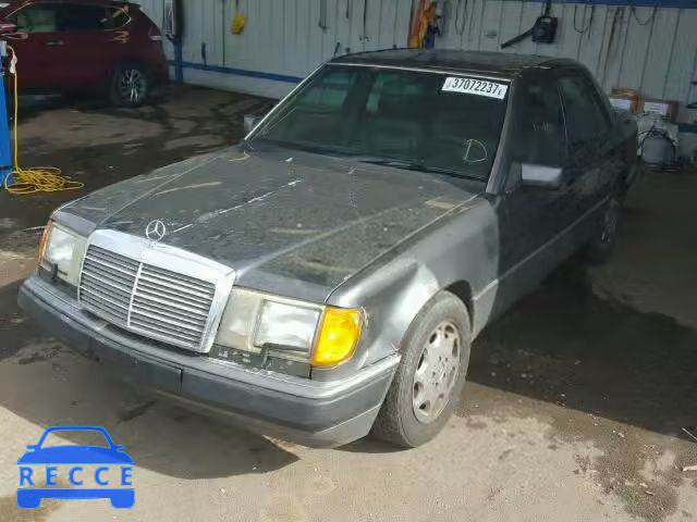 1993 MERCEDES-BENZ 400E WDBEA34E6PB968076 зображення 1