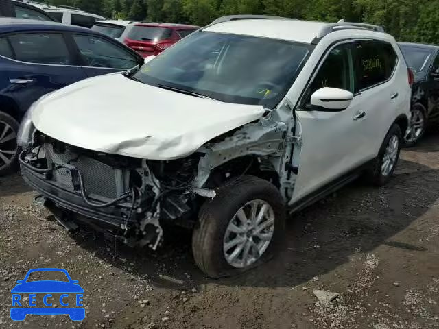 2017 NISSAN ROGUE SV 5N1AT2MVXHC796081 image 1