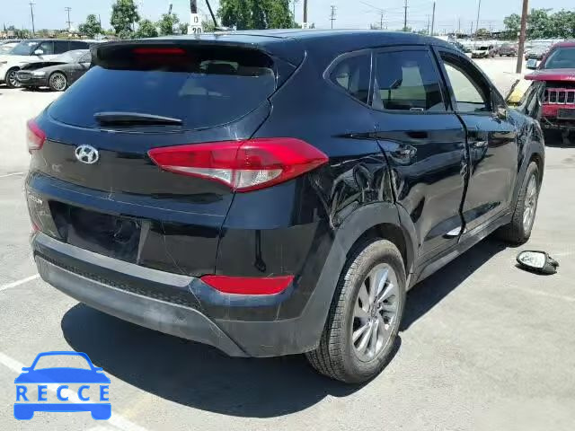 2017 HYUNDAI TUCSON SE KM8J23A43HU284824 image 3