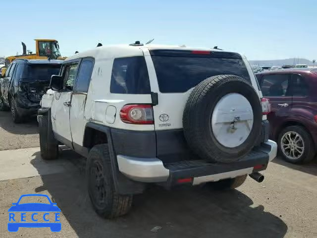 2013 TOYOTA FJ CRUISER JTEBU4BFXDK149706 image 2