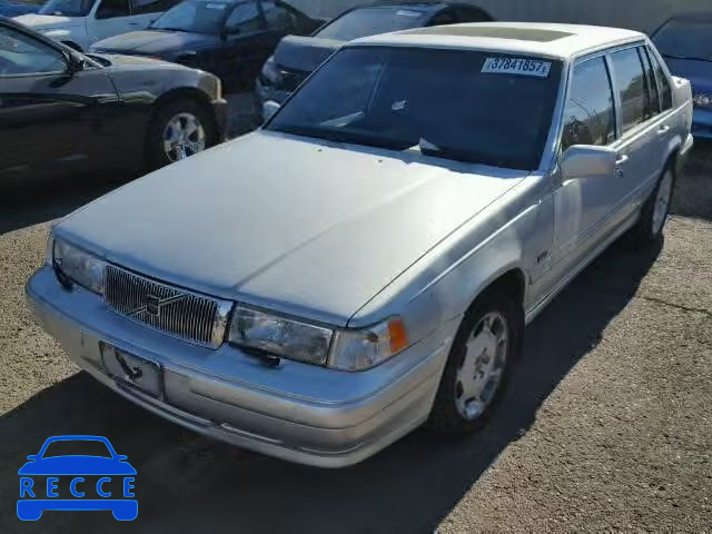 1998 VOLVO S90 YV1KS9603W1137073 зображення 1