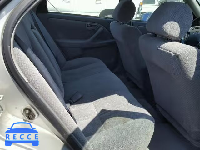 2001 TOYOTA CAMRY 4T1BG22K01U810801 image 5