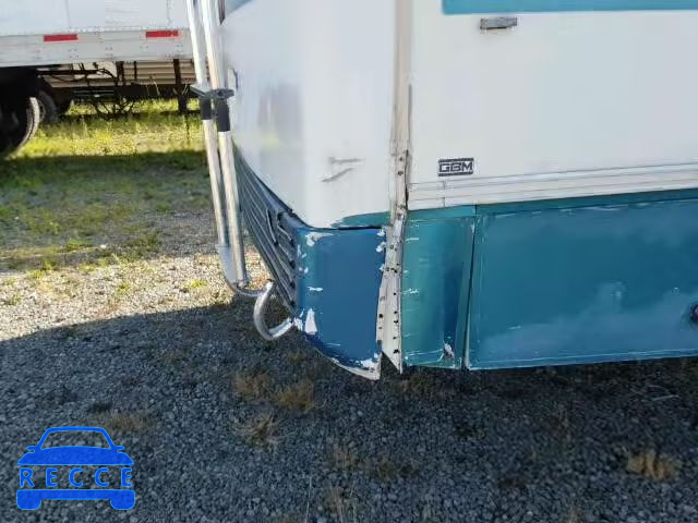 1995 CHEVROLET P30 1GBKP37NXS3303400 image 8