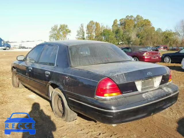 2000 FORD CROWN VIC 2FAFP71W8YX115501 image 2